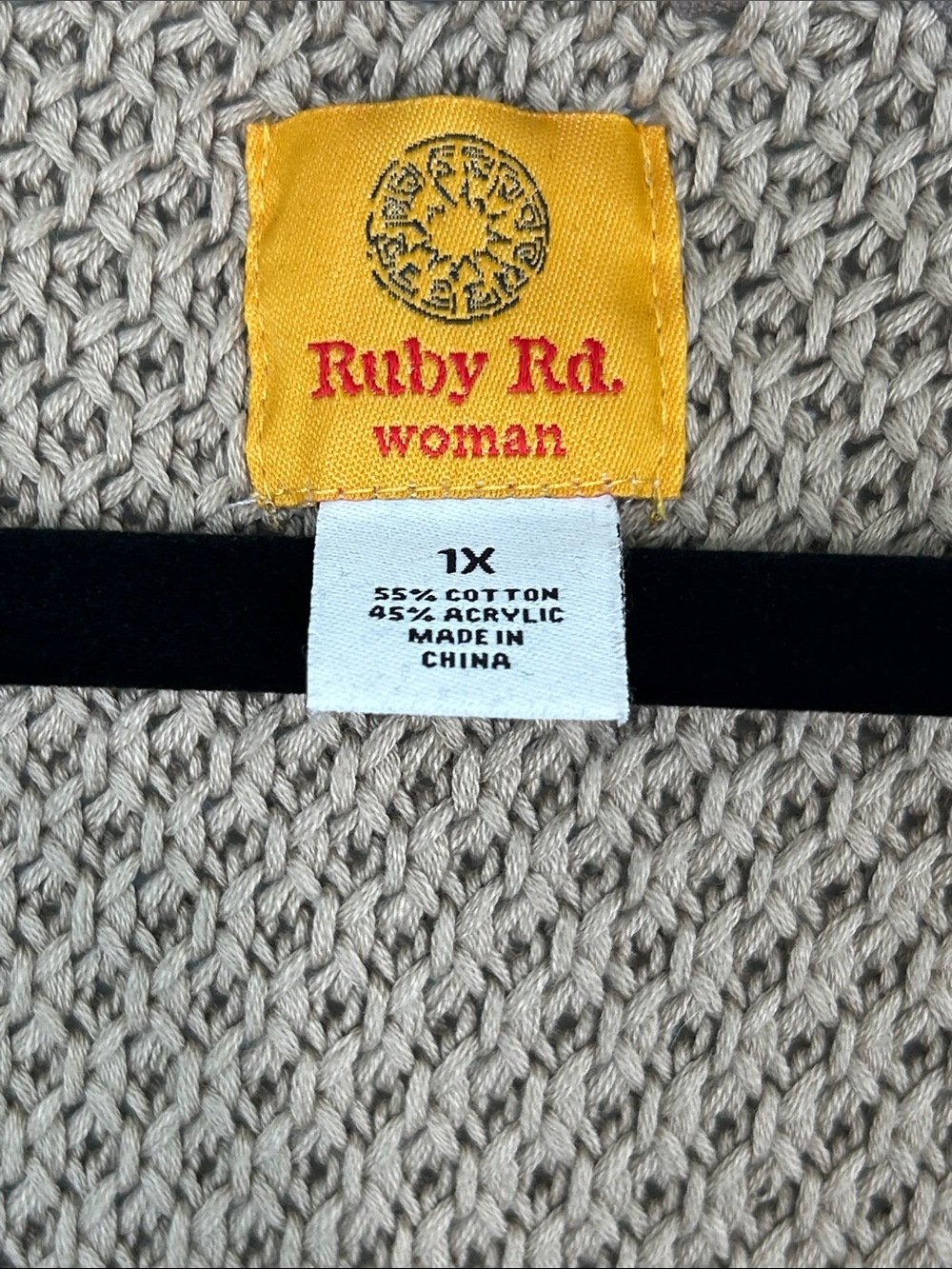 Ruby Rd. Woman Cream Textured Knit Top with Branded Tag - Picture 3 of 7